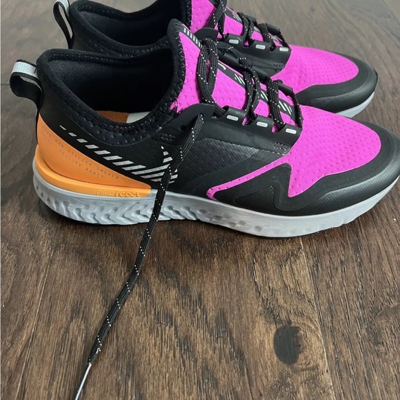 Nike Odyssey React 2 Shield Fire Pink Atmosphere Gray 2019 Size 6.5 - Picture 3 of 5